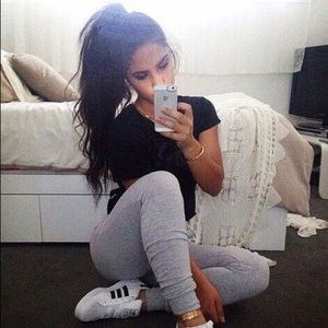 Meet your Posher, Sofia